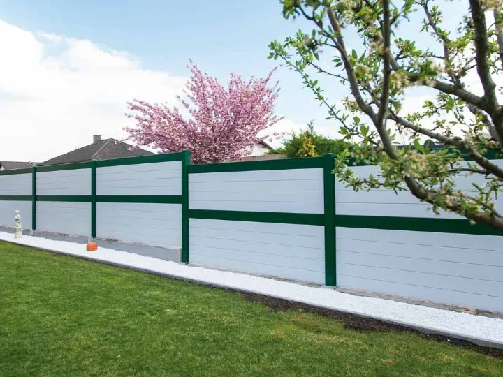 Cloture pvc vert blanc